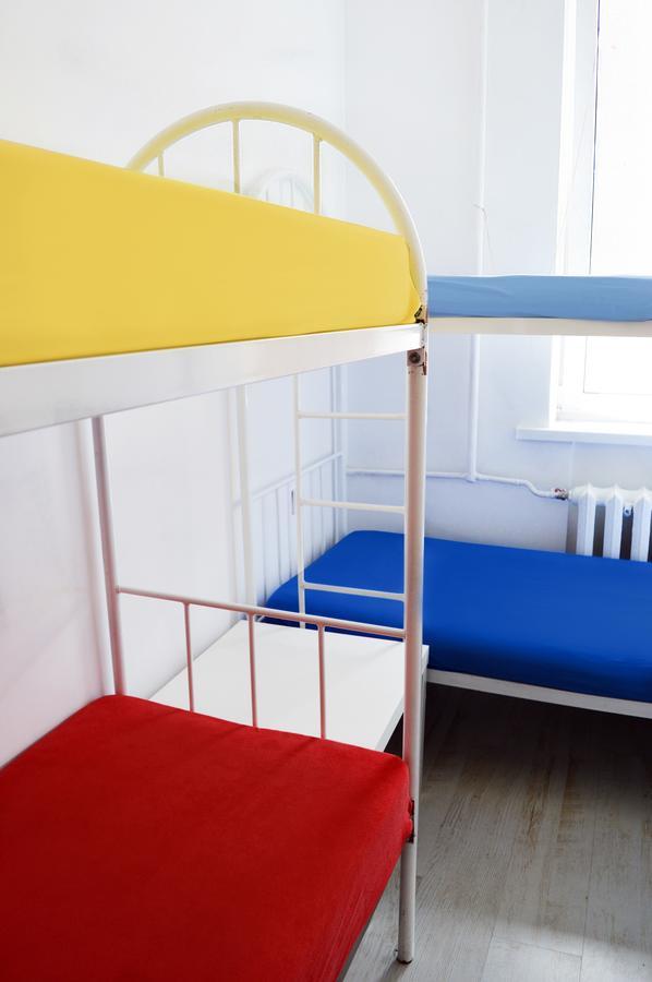Hostel Vokzal Kiev Vandrarhemssängar bild