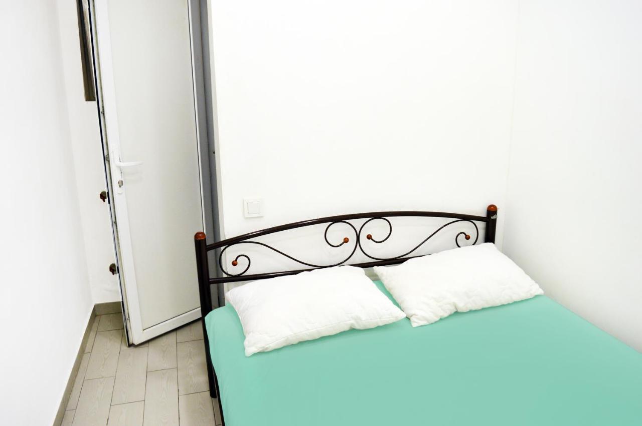 Hostel Vokzal Kiev Exteriör bild